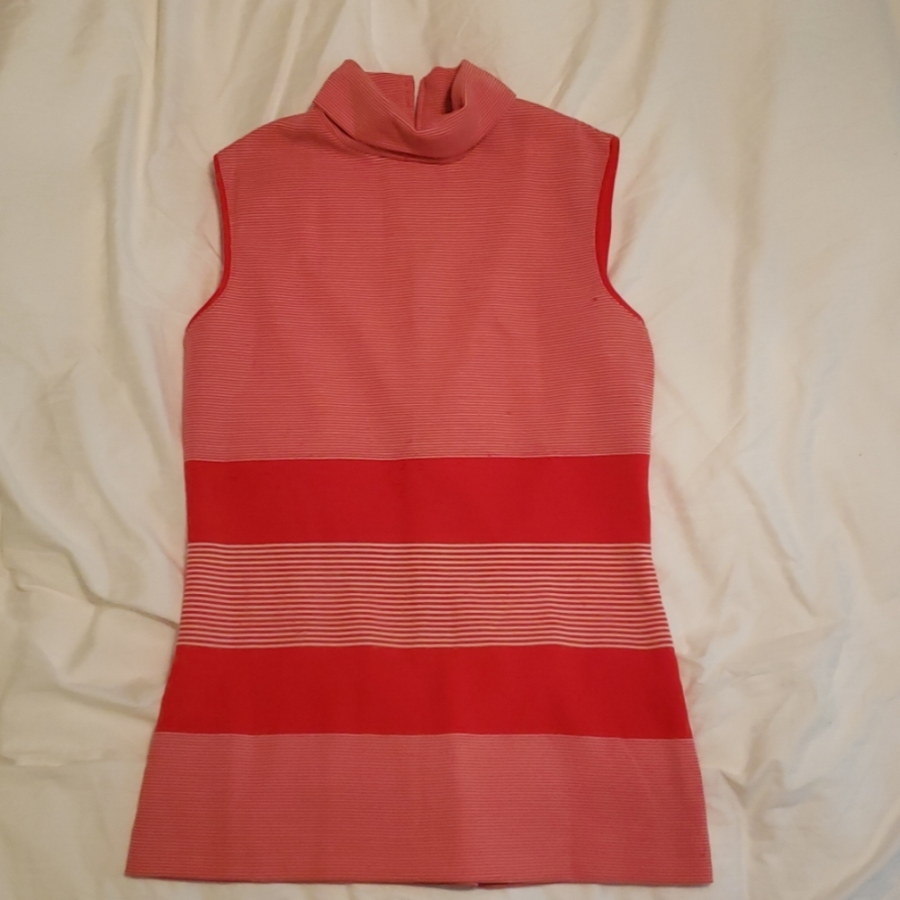Vintage 1960's sleeveless top